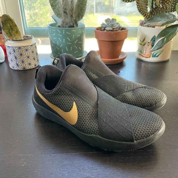 NIKE Free Connect AMP WMNS 872977-001 Black/Metallic Gold - Picture 9 of 9